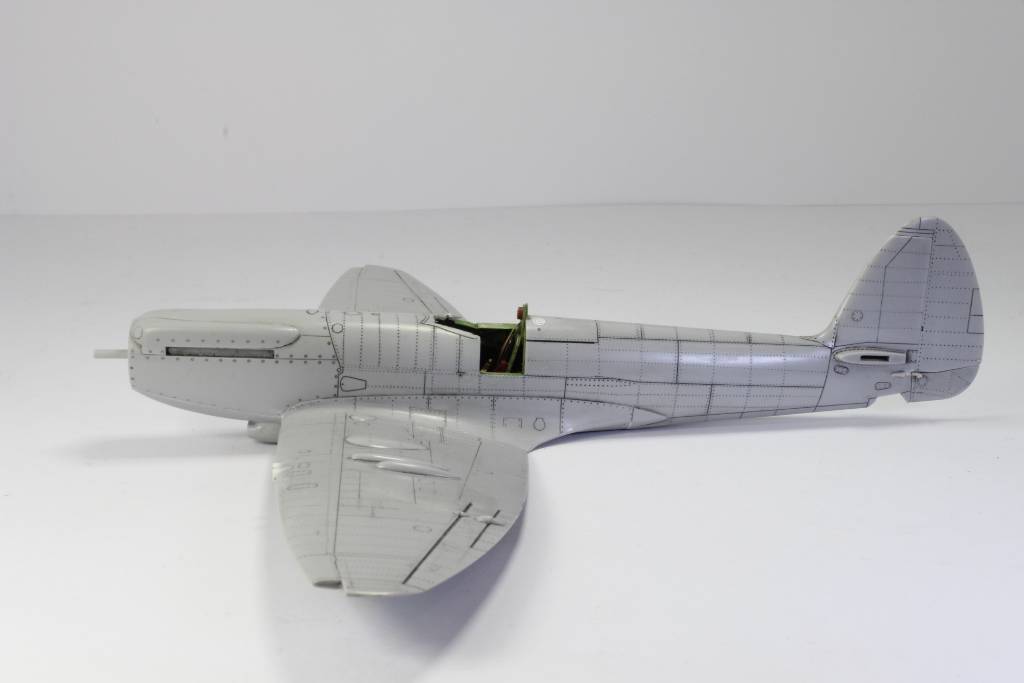 Spitfire F MK 22 , Eduard 1/48 .Limited édition ! 151229052434458660