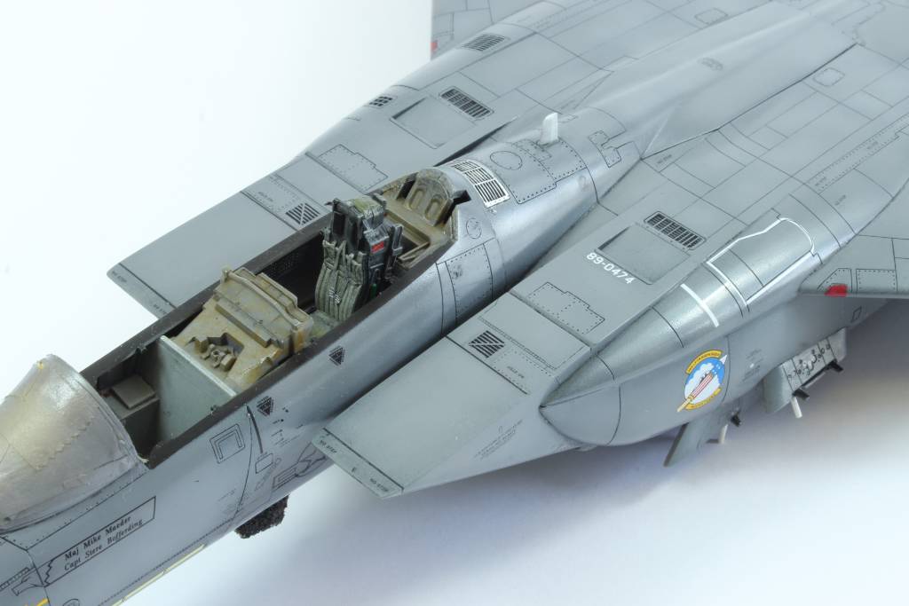 Montage F15-E Strike eagle, Revell 1/48éme 170414112626172997