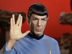 Spock_performing_Vulcan_salute